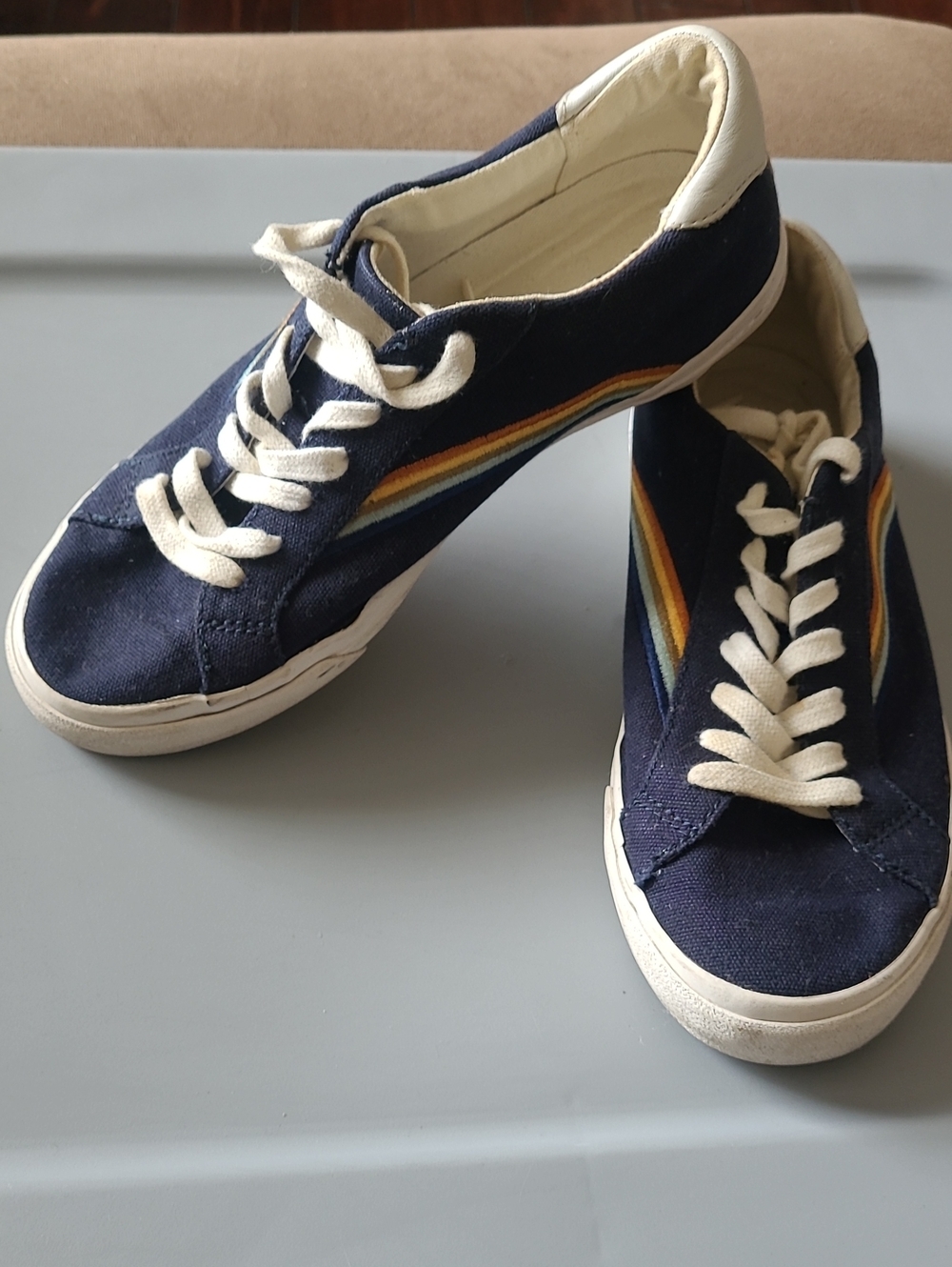 Madewell Navy Canvas Low-Top Sneakers with Rainbow Stripe Size 8.5
